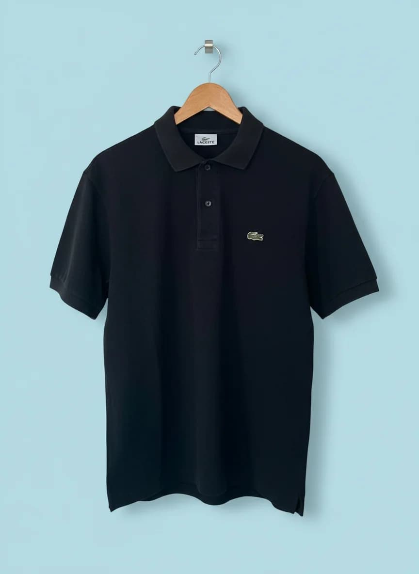Lacoste, Studio Bleu