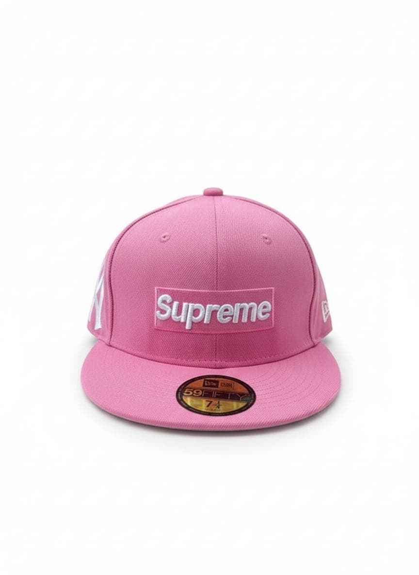 Photo produit Vinted accessoire après, casquette Supreme fond blanc